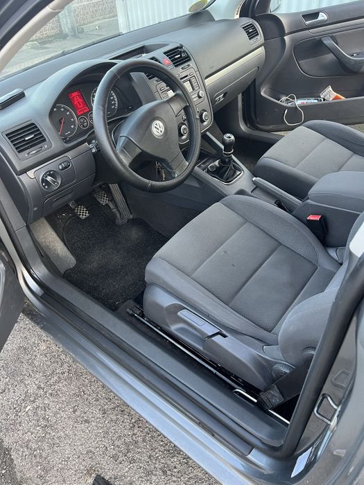 Vw golf 5 ,1.4 benzina