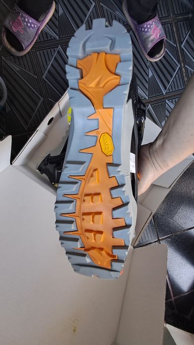 clăpari  Scarpa Vector , TLT , axial alpine  NOI