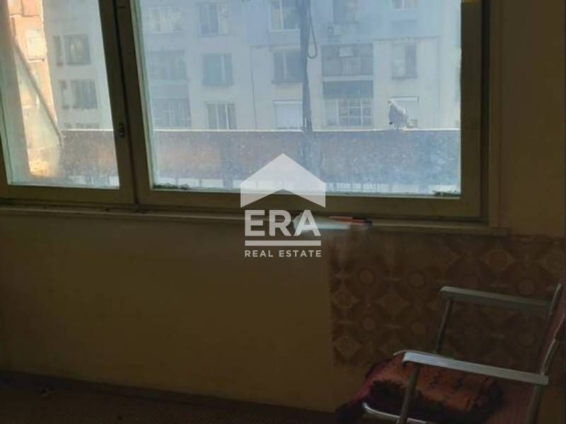 Двустаен апартамент в кв.,, Любен Каравелов,,