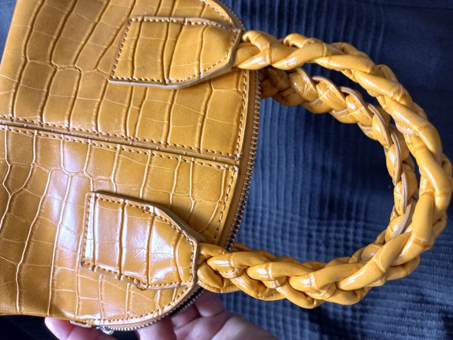 Дамска чанта Zara цвят горчица