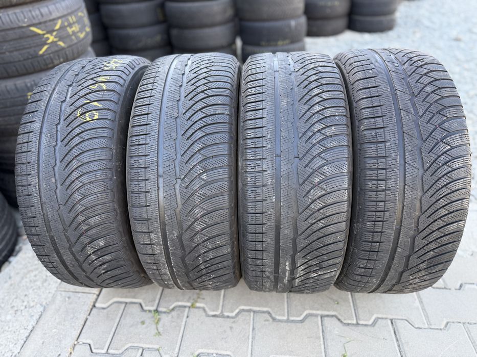 4X 235 45 19 Michelin Pilot Alpin 4
