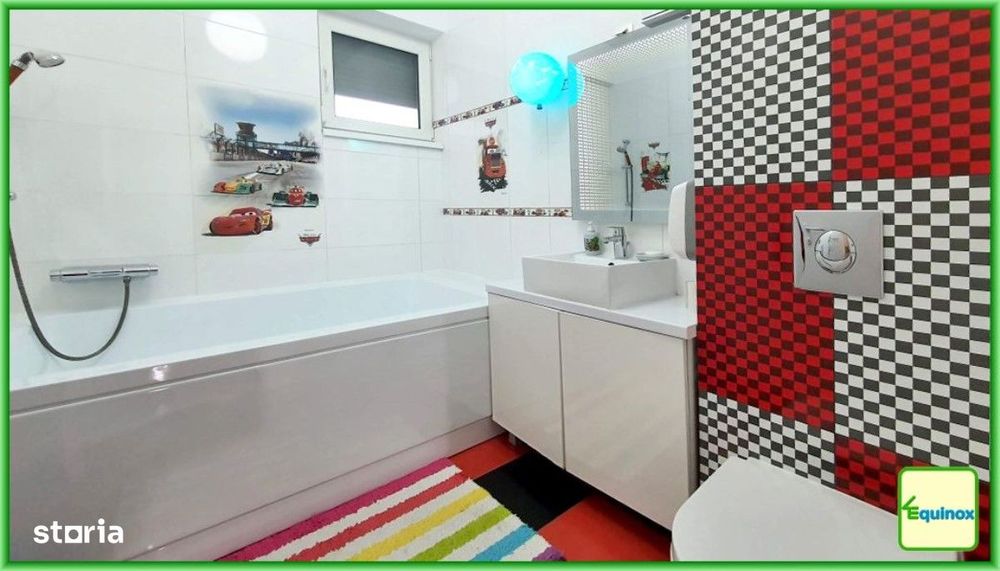 Apartament cu 4 camere de închiriat, 9 Mai, ECX63032