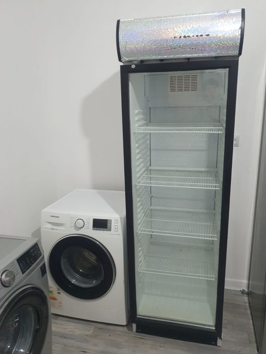 Продается ветреннный холодильник