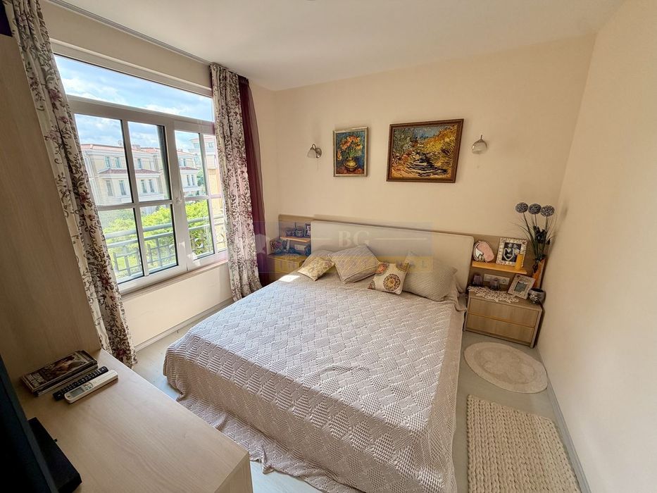 Продава се Тристаен апартамент в Черноморец - 80 кв.м за 1738 €/кв.м - Снимка #2