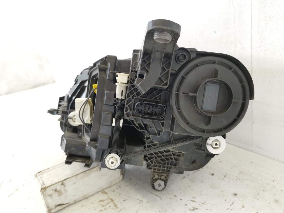 Фар Десен MultiBeam Led Мерцедес-Бенц ГЛС-Клас / Mercedes-Benz GLS-Cla