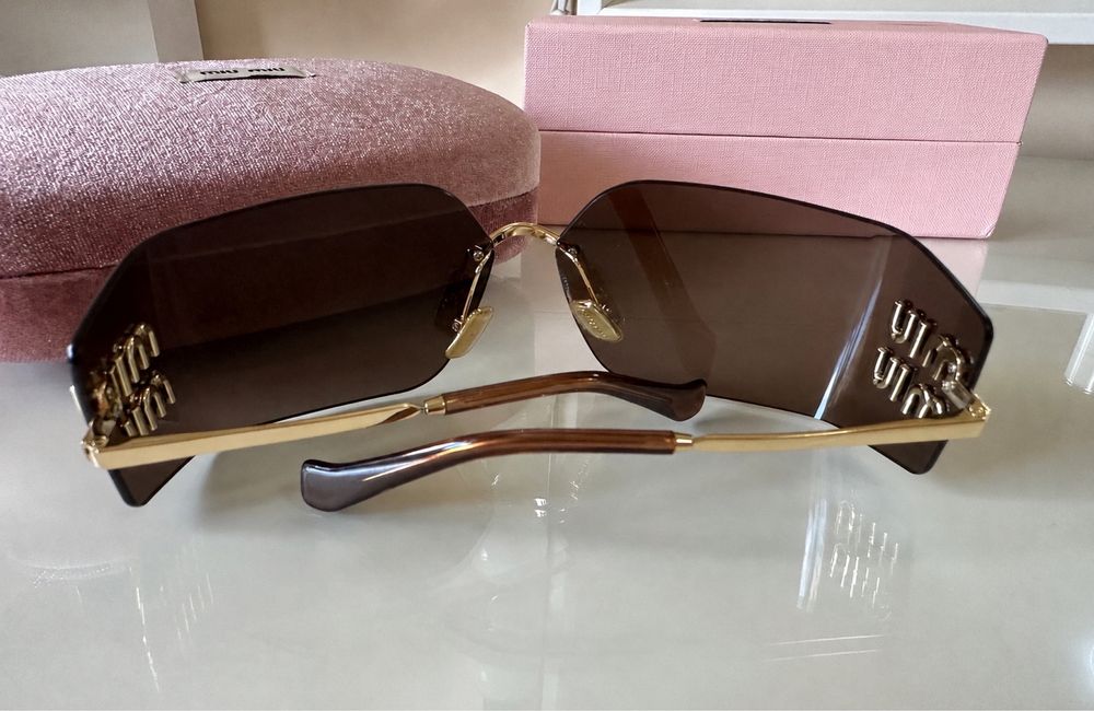 MIU MIU Оригинални очила