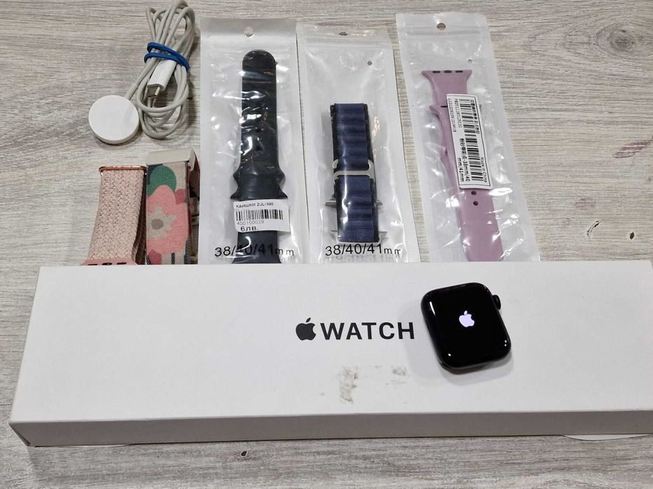 Apple Watch SE (2-ро поколение) GPS