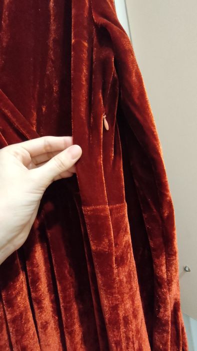 Вечернее красивее платье