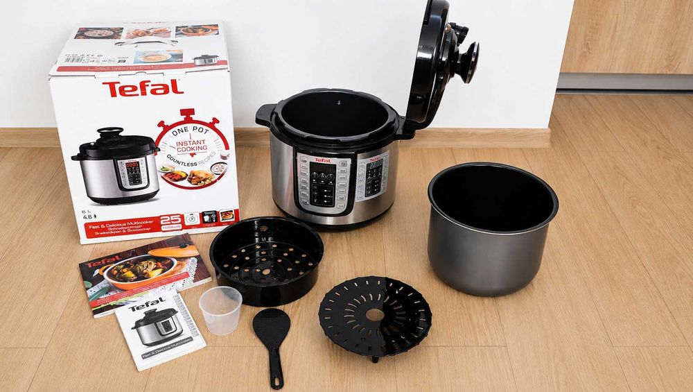 Multicooker Tefal One Pot 6L, 25 programe - folosit o singura data, complet