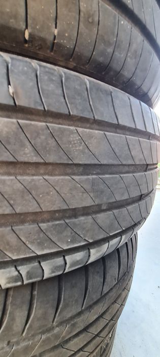 4 Anvelope 215 55 17 Bridgestone Touranza Michelin Primacy 4