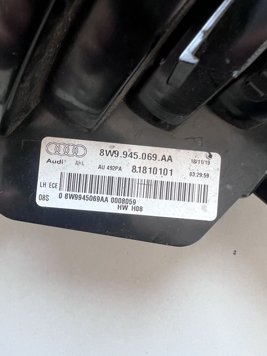 Stop Audi A4 B9 B9.5