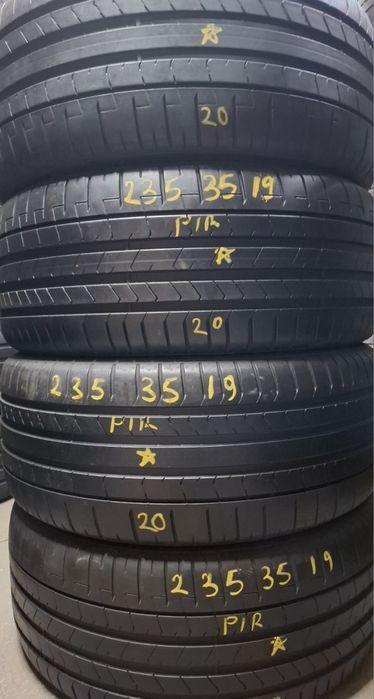 235 35 19 vând 4 anvelope vara Pirelli