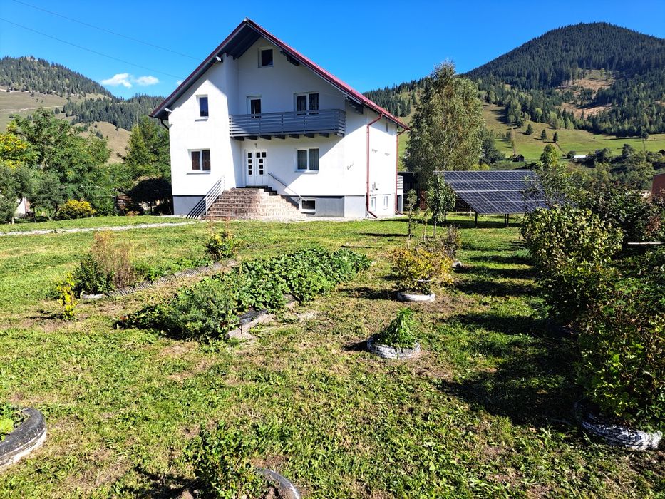 Casa de vanzare in comuna Ciocanesti, sat Botoș jud. Suceava