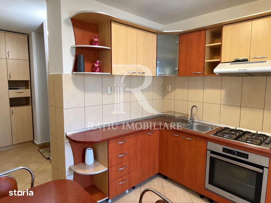 Apartament 3 camere | Bulevardul Stefan Cel Mare | Oradea