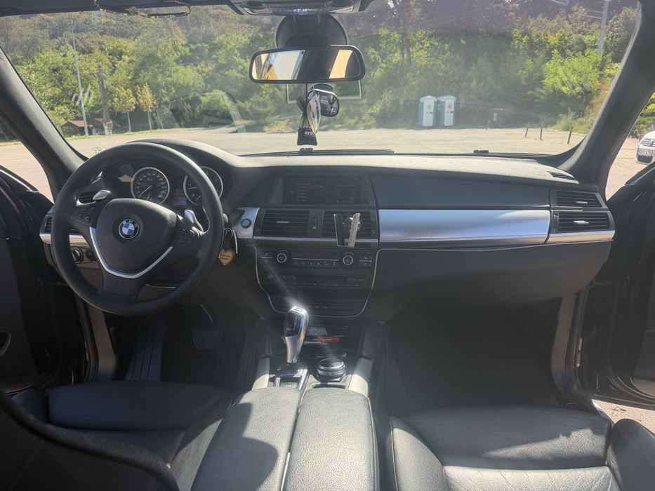 BMW X6 2011 — imagine 5