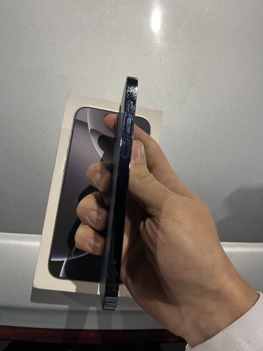 iphone 12 pro синего цвета