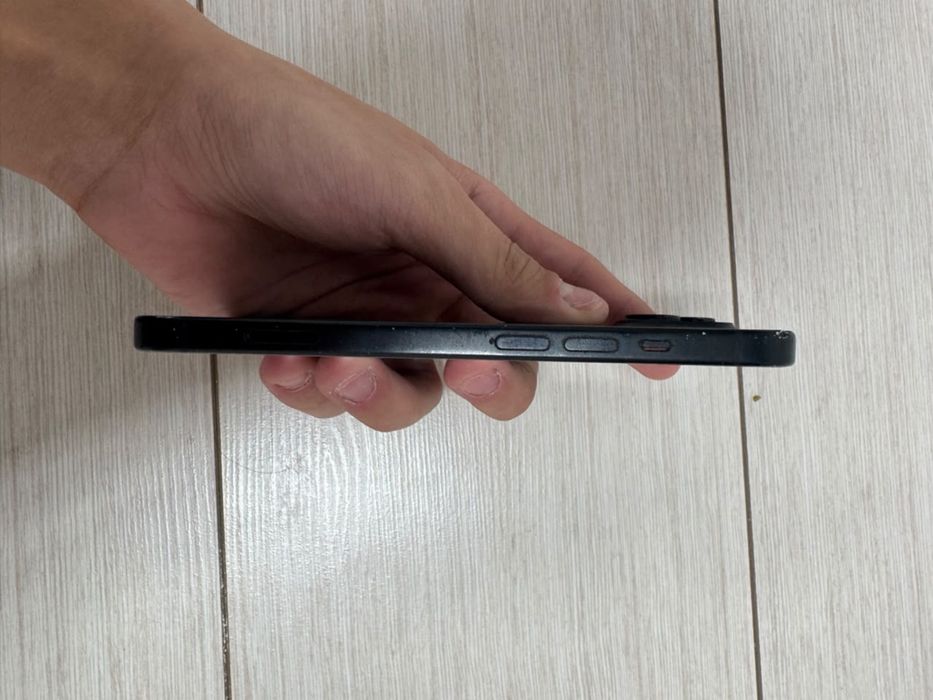 iPhone 15 180k саудасы бар срочно!
