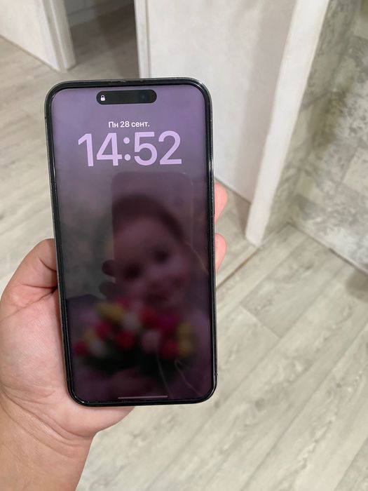 Продам Айфон 14 про Макс