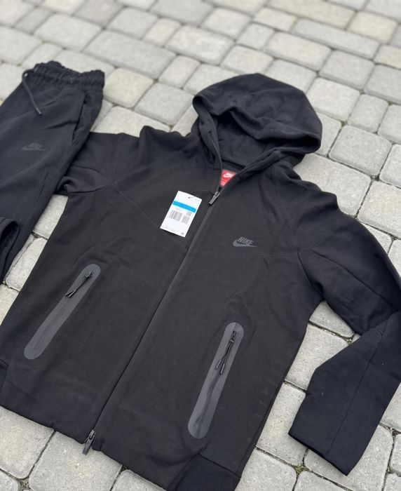 Trening Nike Tech Negru