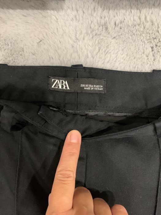 Pantaloni ZARA negri