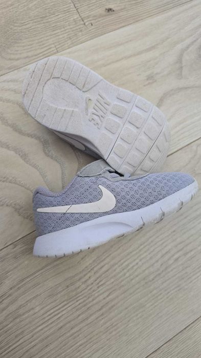 Săndăluțe + Adidași Copii – George, Skechers, Nike, mărimi 22-23
