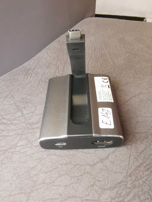 Dock Adaptor Usb C cu Hdmi si usb C