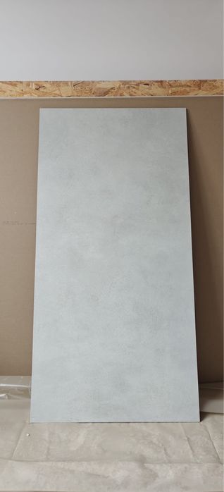 Vand gresie placi mari