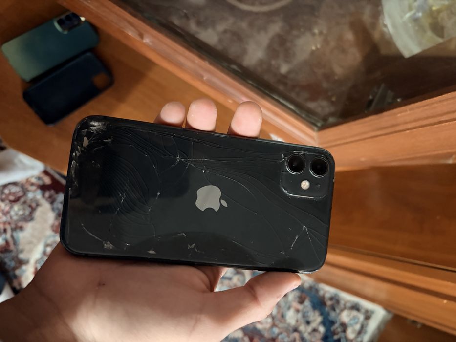 Iphone 11 сатылады