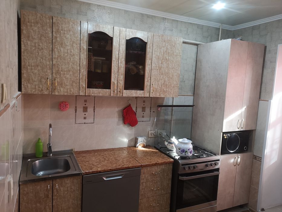 Продам квартиру на курмыше.