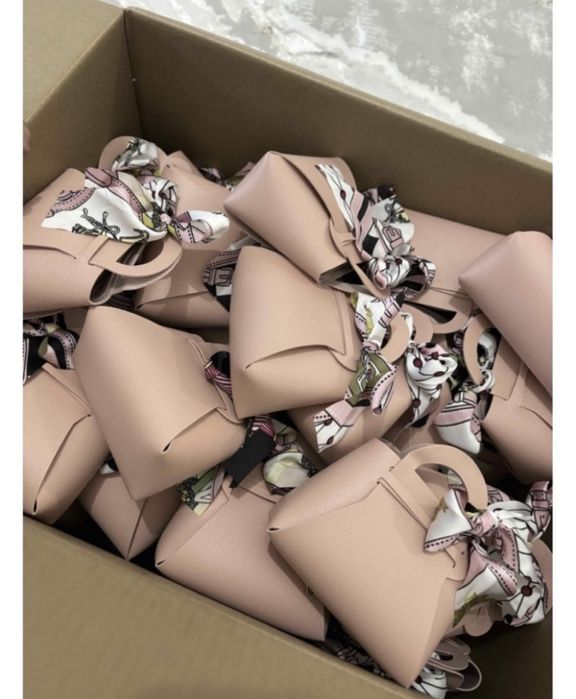 тойбастар бонбоньерки