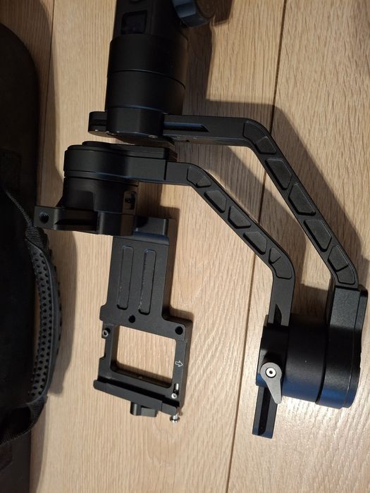 Gimbal Zhiyun Crane 2 + accesorii