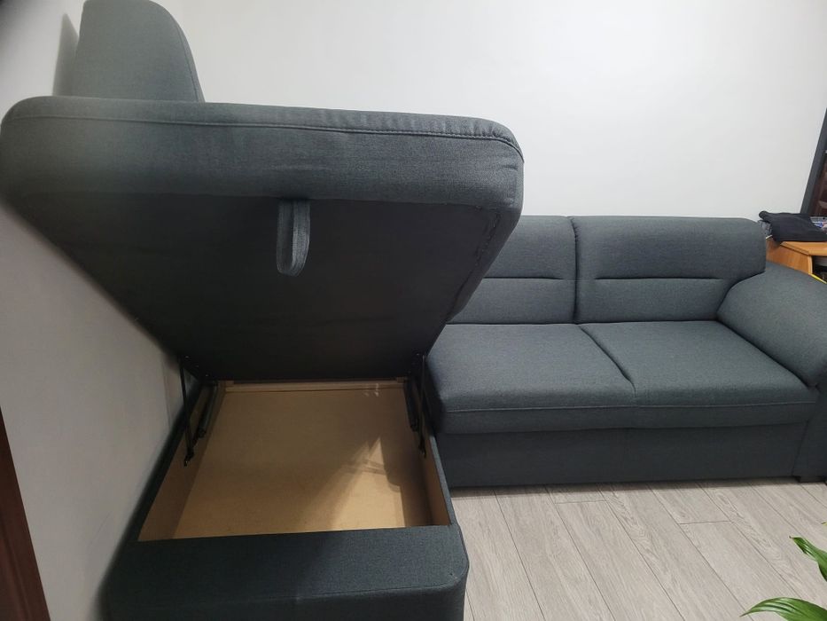 Vand colțar aproape nou