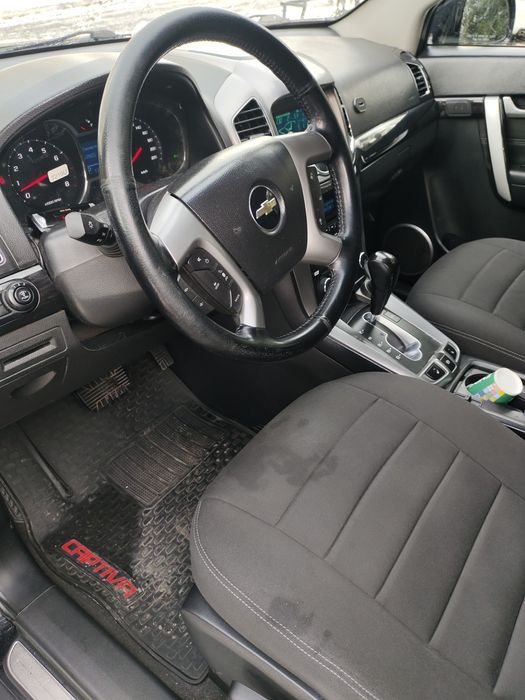 Captiva 2015 Y kraskasi toza xatto banferlayam toza benzinda avtomat .