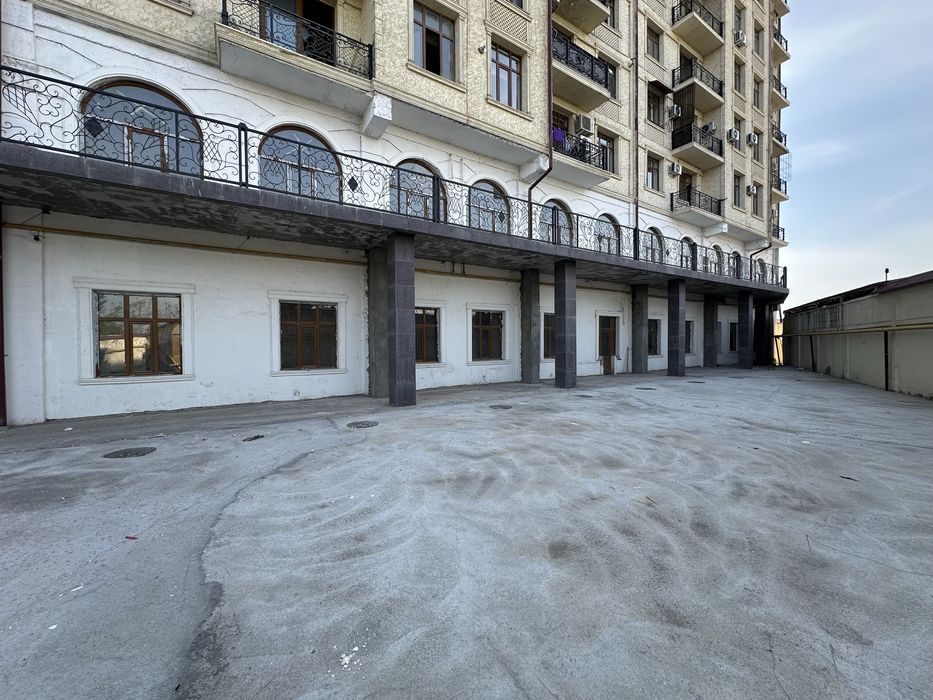 580м² Мирабад — 2 линия, Вход со двора, парковка 10 авто своя Терраса