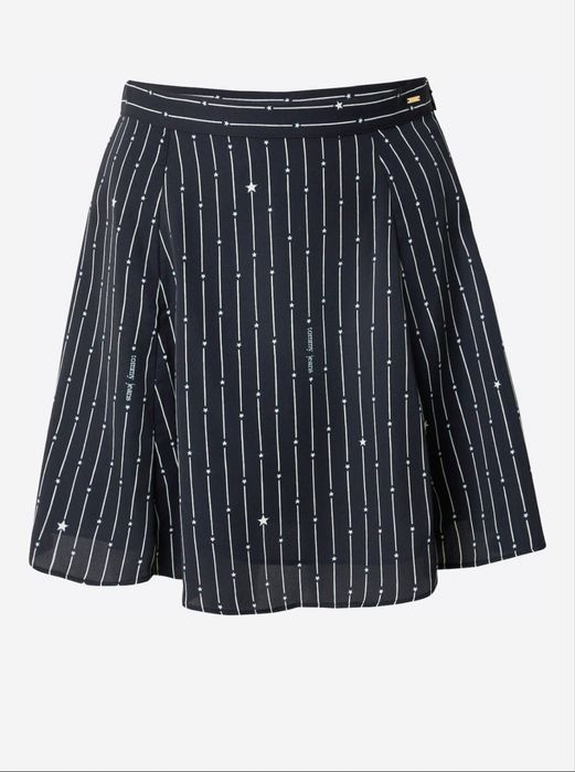 Нова пола Tommy Hilfiger