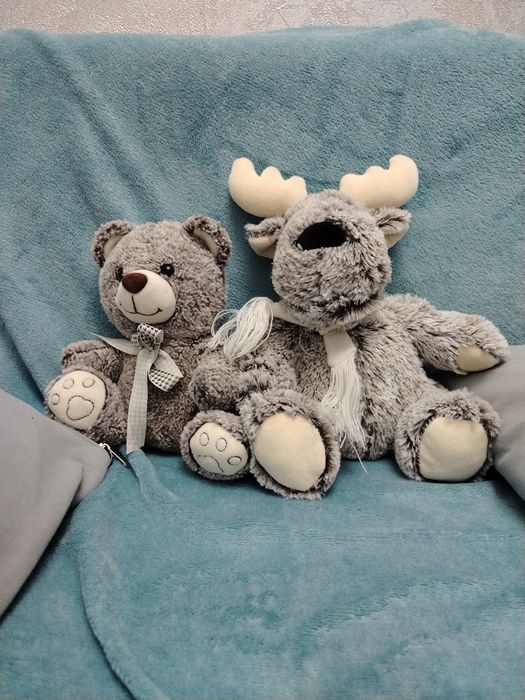 Игрушки очень мягкие и милые 1 игрушка стоит 200тг 2 1000тг