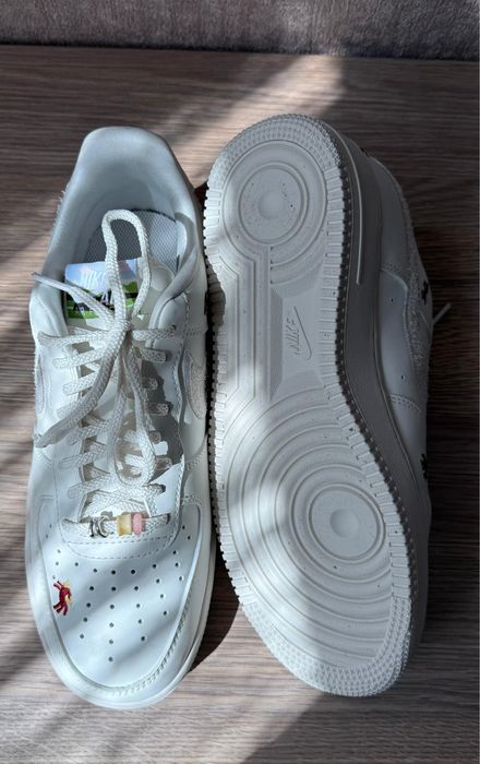 NIKE Air Force 1