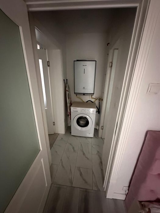 Vând apartament 2 camere Radauți central