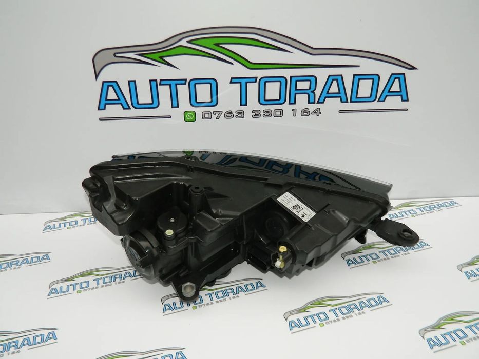 Far stanga LED  Skoda Scala model 2018 2019 2020 2021 2022 cod 657941015