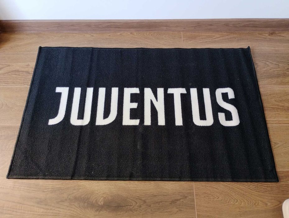 Килимче Juventus