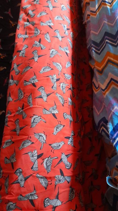 Materiale cu imprimeuri