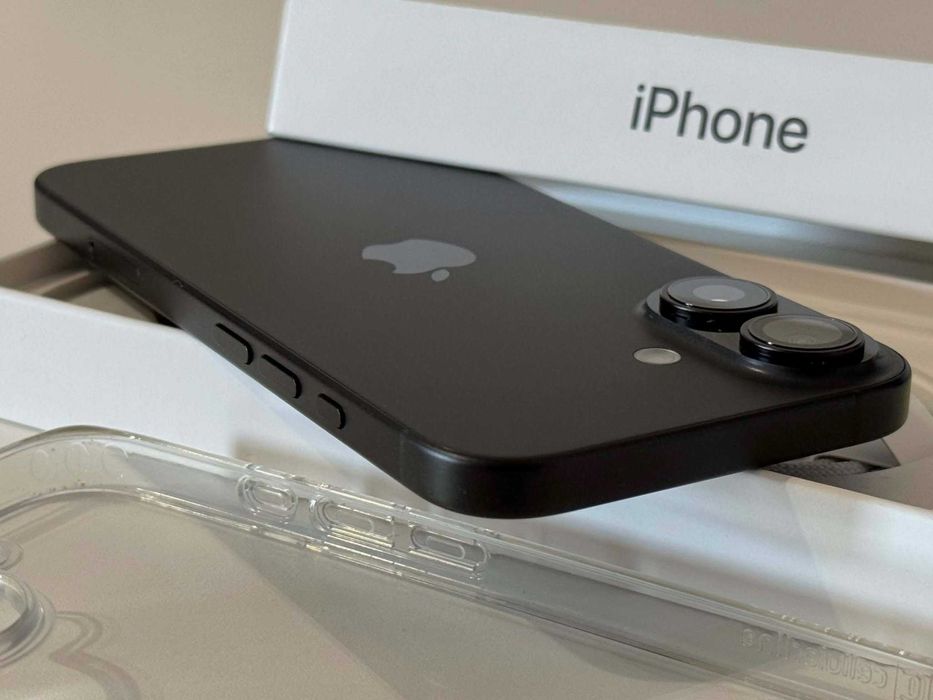 Бартер! Като НОВ! iPhone 16 Black (Черен) 95% Батерия.