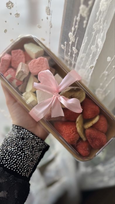 Сублимированные фрукты и мороженный