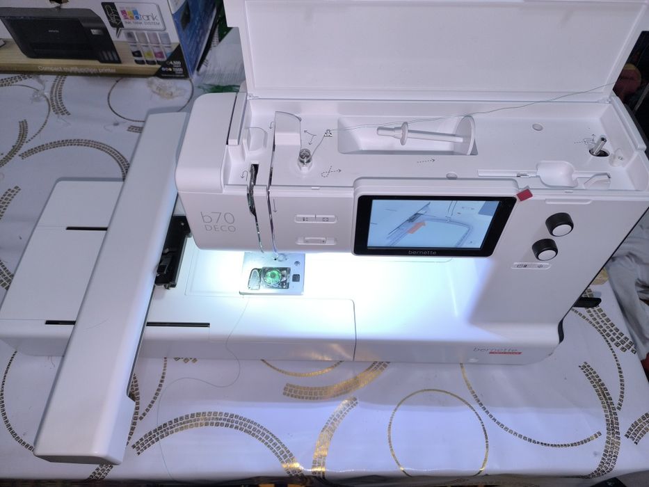 Bernette 70 Deco kashta mashinasi sotiladi