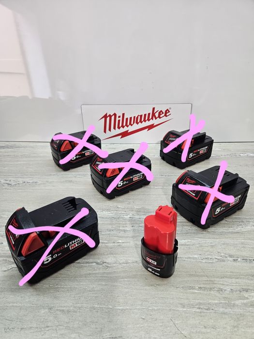 Milwaukee Батерия 12V.2Ah.