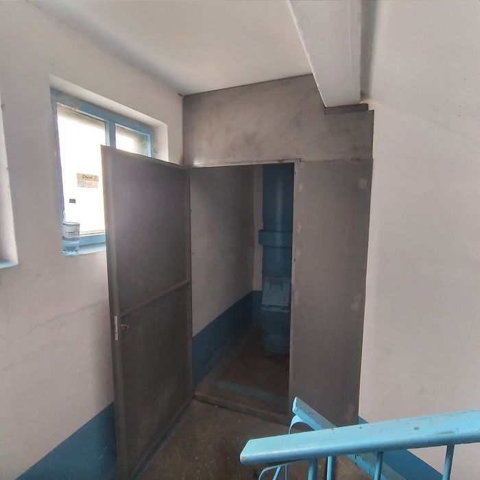 Установка входных дверей выезд в пригород