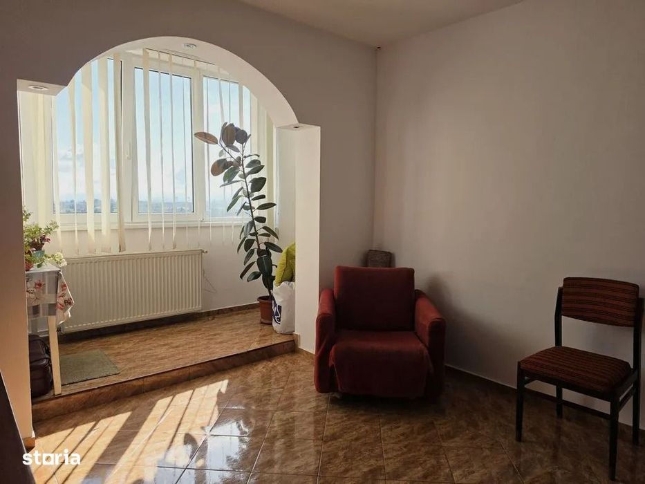 Vand apartament 3 camere in Astra zona complex Orizont 3000
