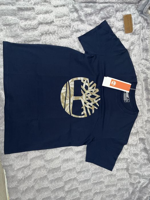 Продам футболку Timberland