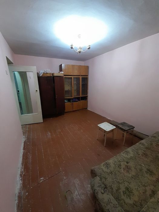 Продажа ТТЗ-1. 1 комнатная
ДОМ 31 КИРПИЧ. 25КВ.М 
1Й ЭТАЖ БЕЗ БАЛКОНА.