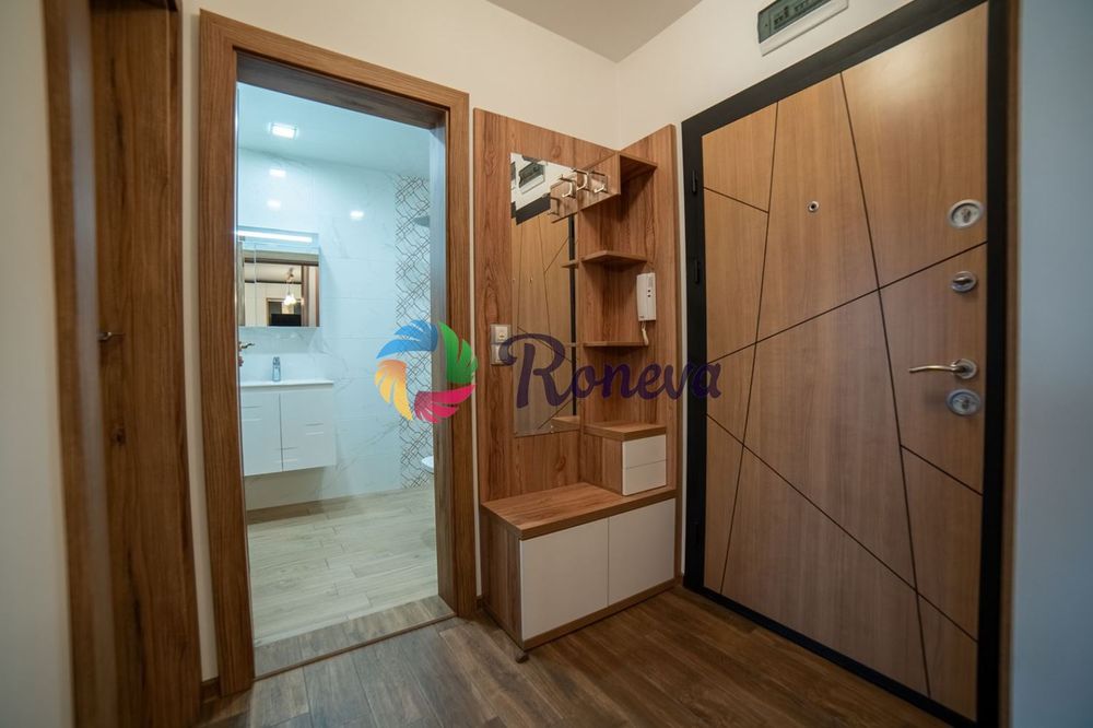 Дава се под наем Двустаен апартамент в Варна, Център - 60 кв.м за 598.23 € - Снимка #11